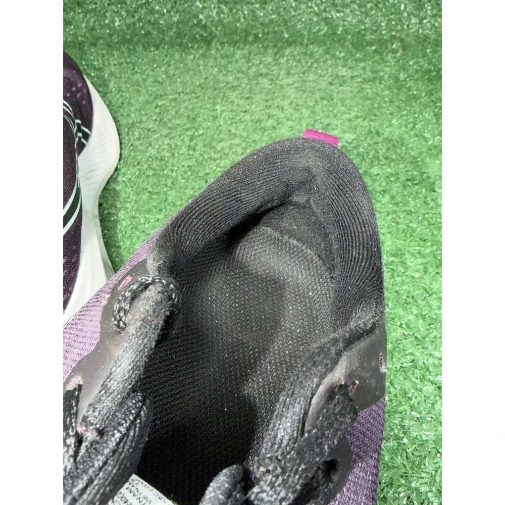 ASICS Women Size 7 Gel Excite 10 Black Purple Running Shoes Gym Sneaker 1012B418
